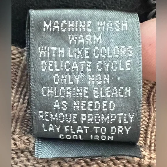 🤩  VINTAGE Oscar De La Renta Vest Mens Brn Cable Knit Sleeveless Button Grandpa - Picture 8 of 8